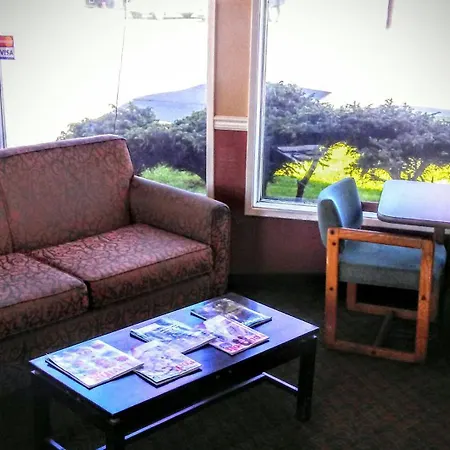 Cedars Inn Lewiston-3