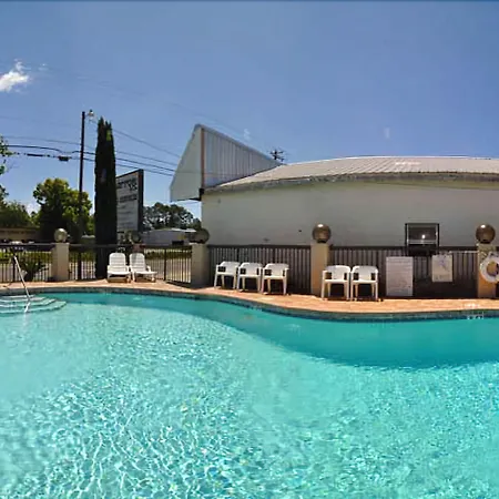 Days Inn By Wyndham Panama City/Callaway-2