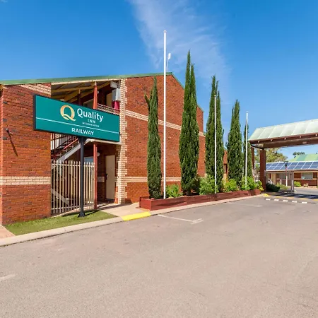 Quality Inn Railway Motel-2