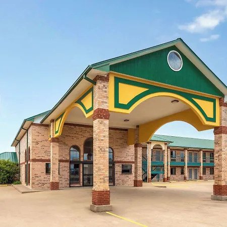 Ramada Limited San Angelo-2