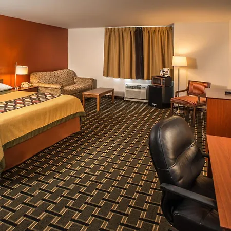 Super 8 By Wyndham Prestonsburg-3