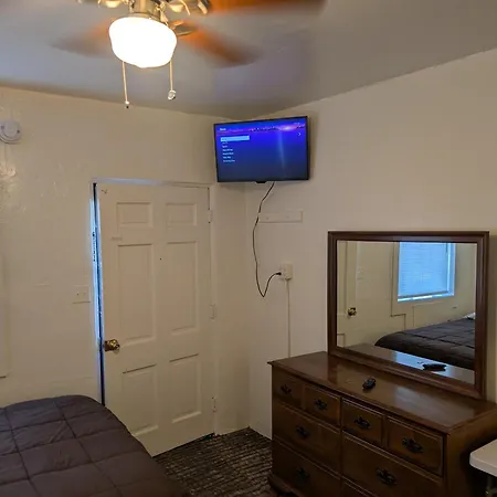 Terry Point Motel-3