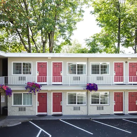 Campus Inn & Suites Eugene Downtown-2
