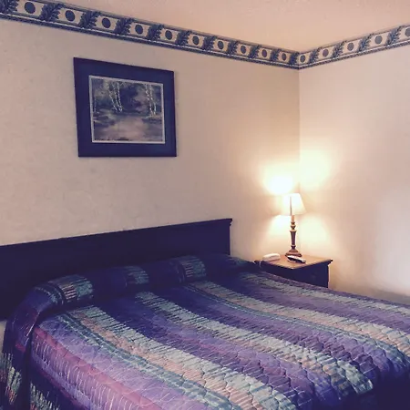 Red Carpet Inn Brooklawn-3