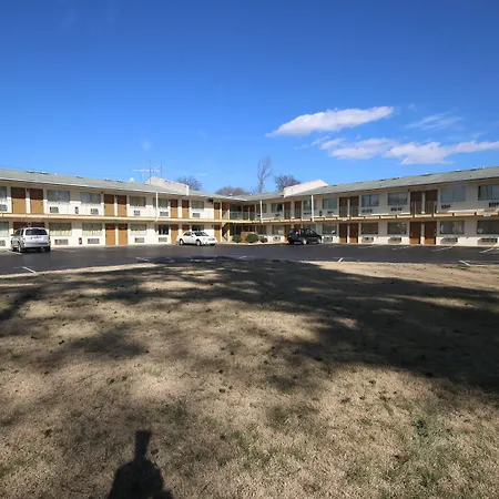 Royal Inn And Suites Charlotte Airport-2