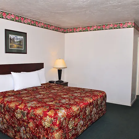 Stone Inn Extended Stay U Of A-2