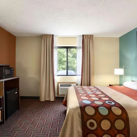 Super 8 By Wyndham Fairview Heights-St. Louis-2