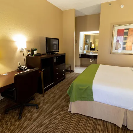 Baymont By Wyndham Crestview-2