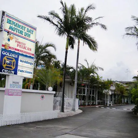 Runaway Bay Motor Inn-2