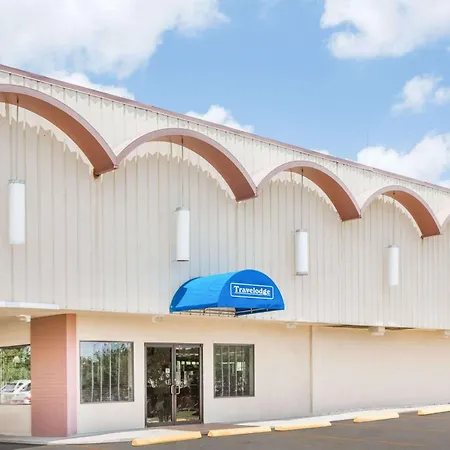 Travelodge By Wyndham Shreveport La-2