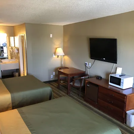 Super 8 By Wyndham Ridgecrest-3