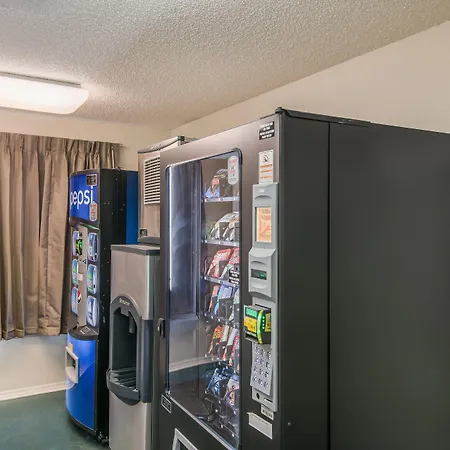 Red Roof Inn & Suites Pensacola East - Milton-3