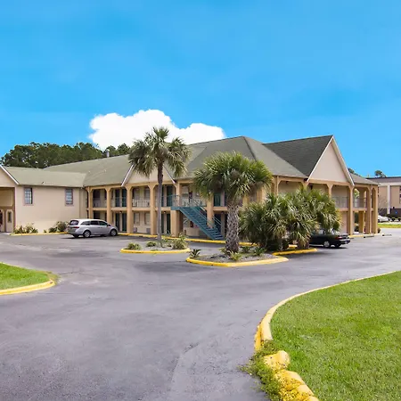 Americas Best Value Inn Darien-2