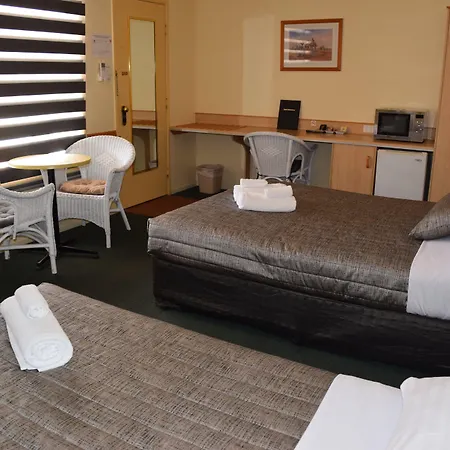 Warwick Vines Motel-3