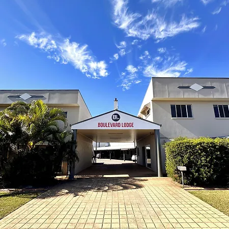 Boulevard Lodge Bundaberg-3