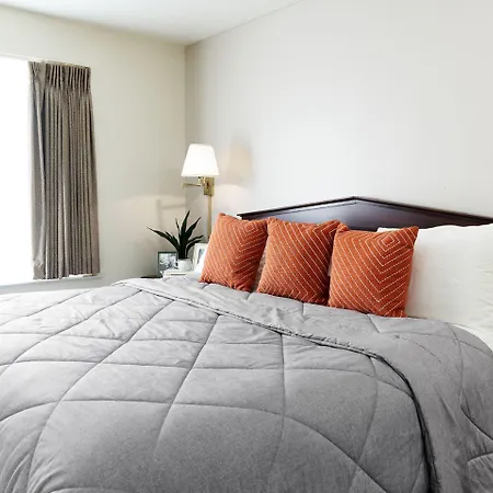 Intown Suites Extended Stay New Orleans La - Metairie-3