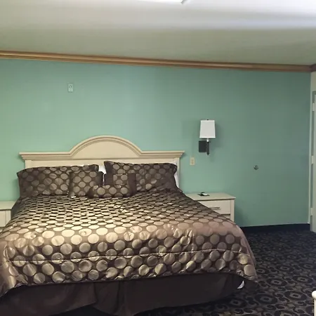 Scottish Inn And Suites Nrg Park/Texas Medical Center - Houston-2