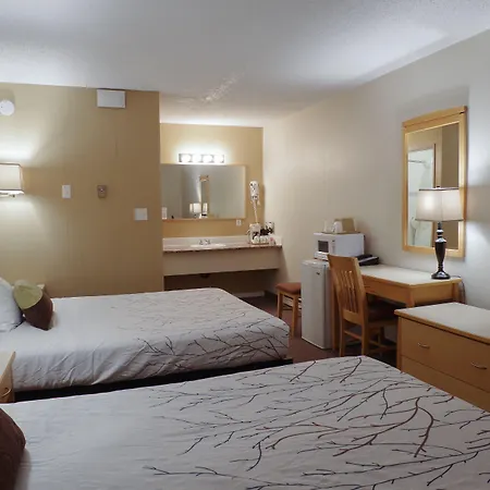 Canadas Best Value Inn And Suites Fernie-3