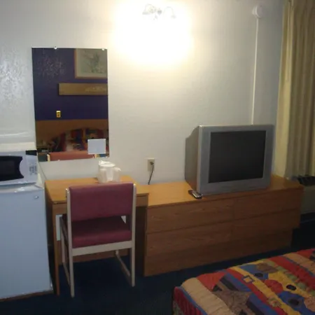 Travelers Inn By Hotel O Lake Havasu City-2