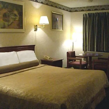 Red Carpet Inn Williamstown-3