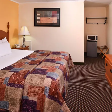 Red Carpet Inn Ronks-2