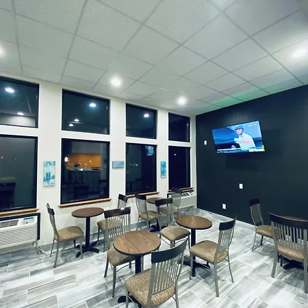 Super 8 By Wyndham Winona Mn-2