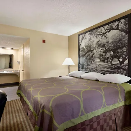 Super 8 By Wyndham Ruston-3