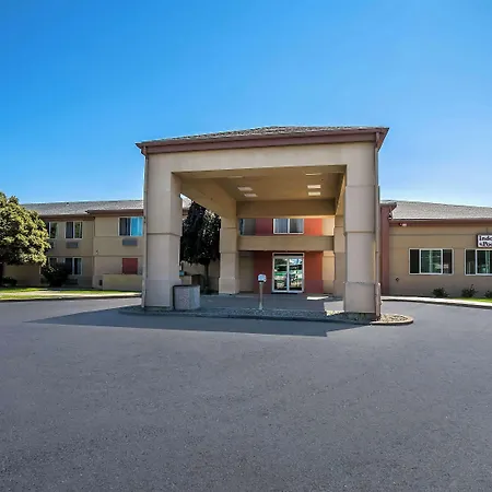Americas Best Value Sandman Inn-2