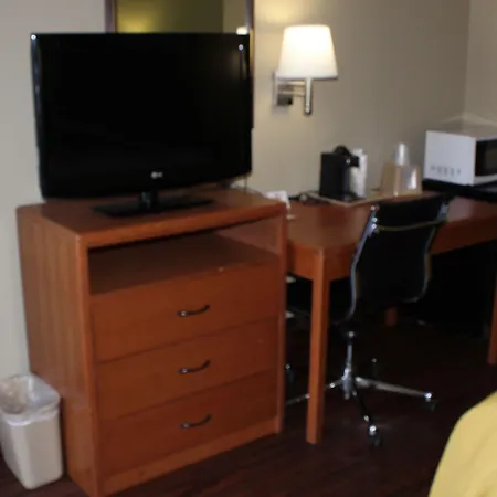 Super 8 By Wyndham Mobile/Tillmans Corner-2
