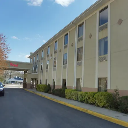 Red Roof Inn & Suites Galloway-3