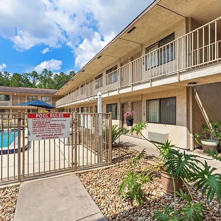 Americas Best Value Inn - Lake City-3