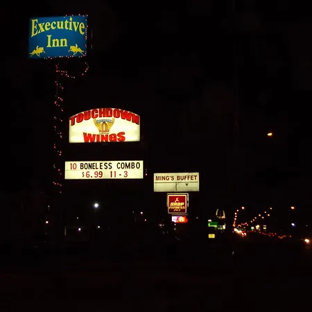 Executive Inn-2