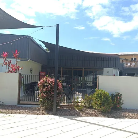 Summit Motel-2