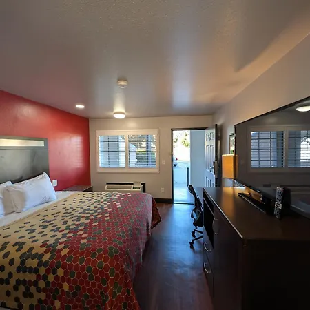 Crossroads Inn - Downtown Sacramento-2