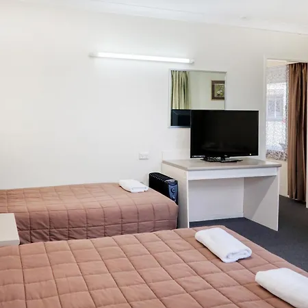Sapphire City Motor Inn-2