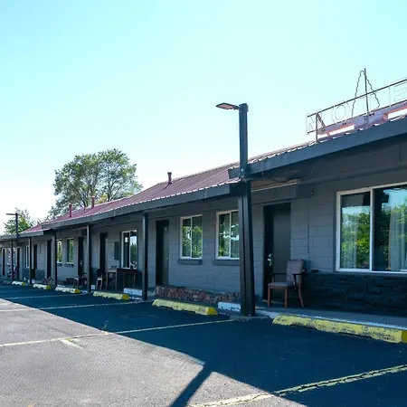 Juniper Motel Madras By Townhouse-2