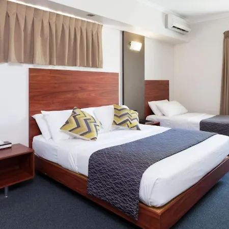 Rocklea International Motel-2