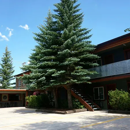Moose Creek Inn-3