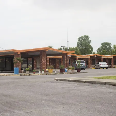 Oyo Hickory House Inn-2