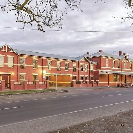 Lake Inn - Ballarat-2