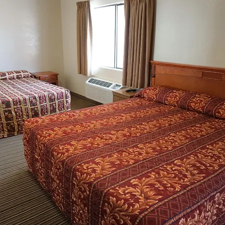 Hollywood Inn Express North-3