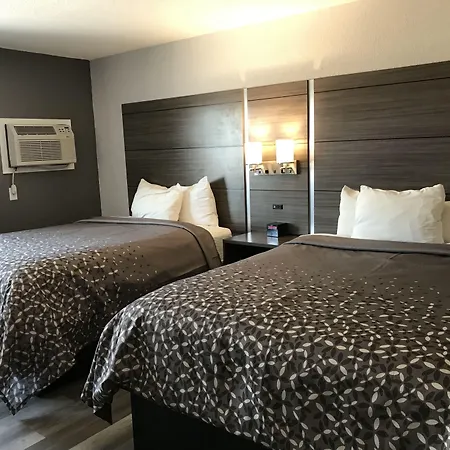 Hometown Inn-3