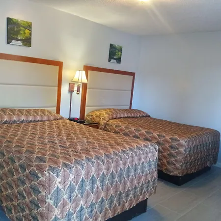 Maple Leaf Motel-2