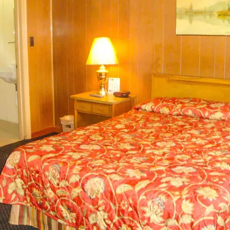 Golden Wheat Budget Host Inn Junction City-3