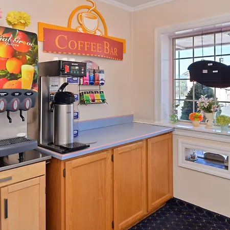 Americas Best Value Inn & Suites Klamath Falls-3