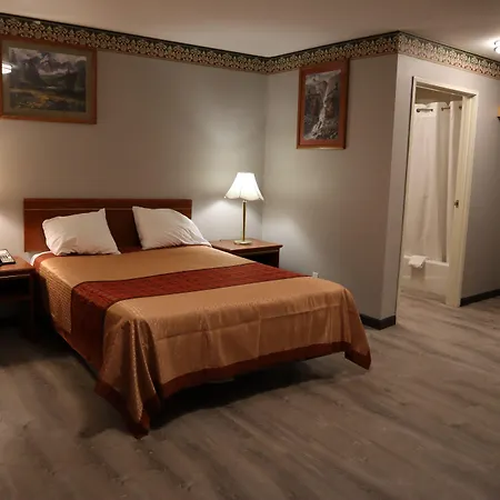 Express Inn & Suites Eugene-3