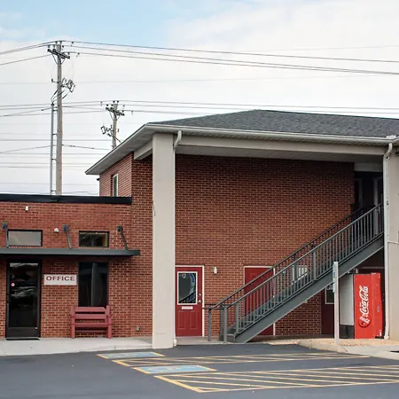 Luxbury Inn & Suites-3