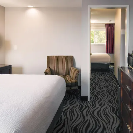 Astoria Rivershore Motel-2