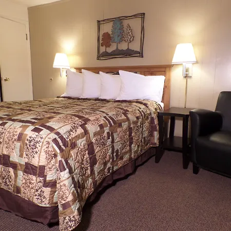 Kinnikinnik Motor Lodge-2