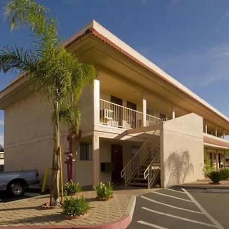 Americas Best Value Inn Calimesa-3